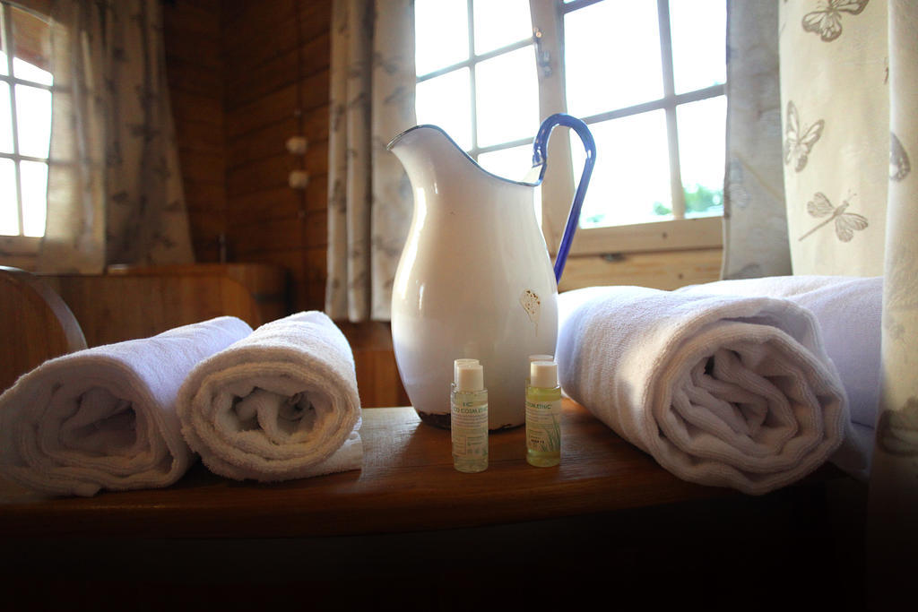 Ecolodge Langhe Cherasco Δωμάτιο φωτογραφία
