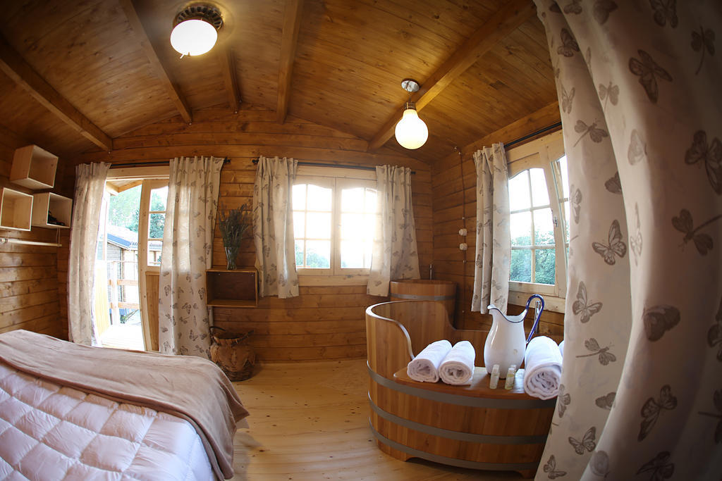 Ecolodge Langhe Cherasco Δωμάτιο φωτογραφία