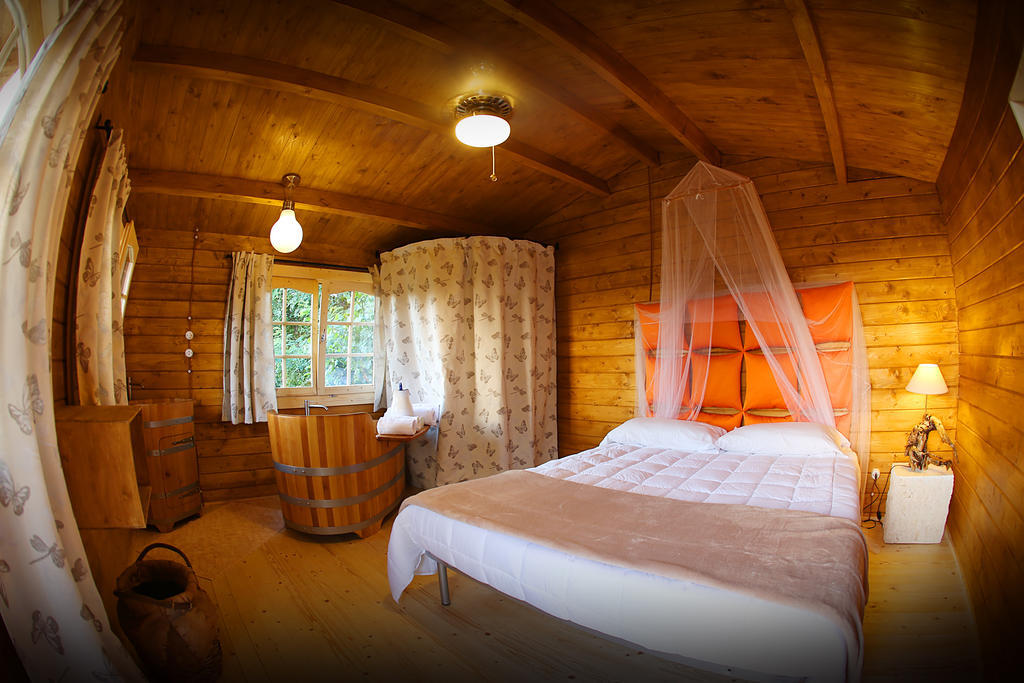 Ecolodge Langhe Cherasco Δωμάτιο φωτογραφία